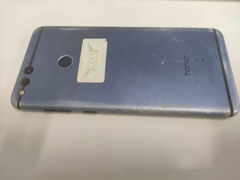 Current: current/honor7x_.png