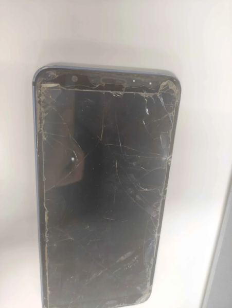 Current: current/honor7x.png